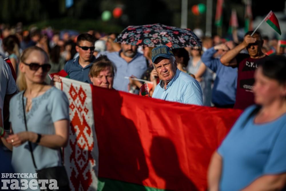 Митинг в поддержку Александра Лукашенко в Бресте. Фото: 