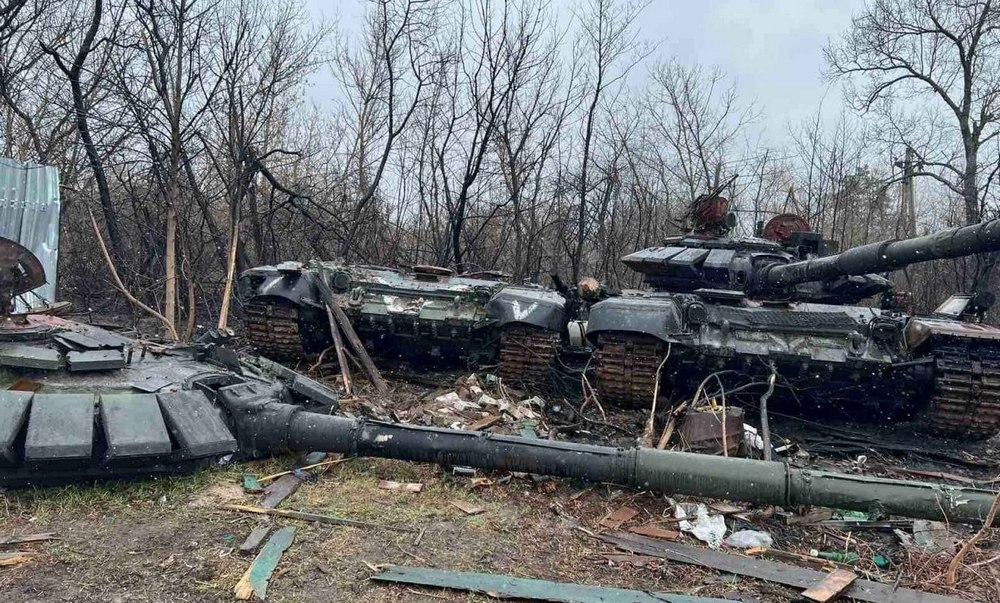 Подбитая российская военная техника.