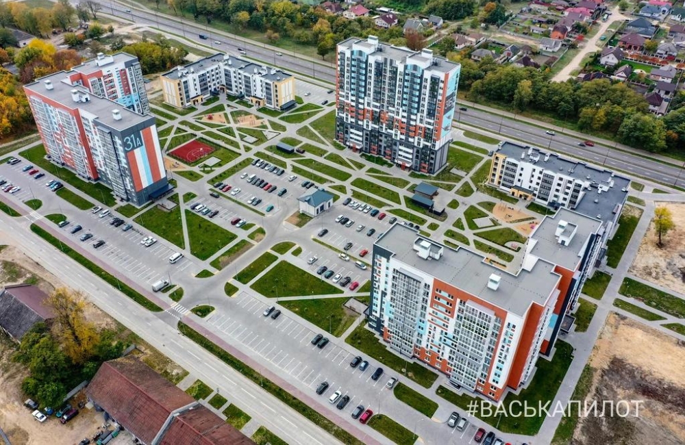 Жилой микрорайон вдоль улицы лейтенанта Рябцева в Бресте. Фото: ВаськаПилот.