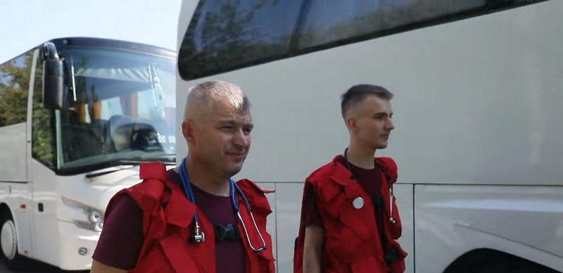 Фельдшеры скорой помощи на беларуско-польской границе. Скриншот видео